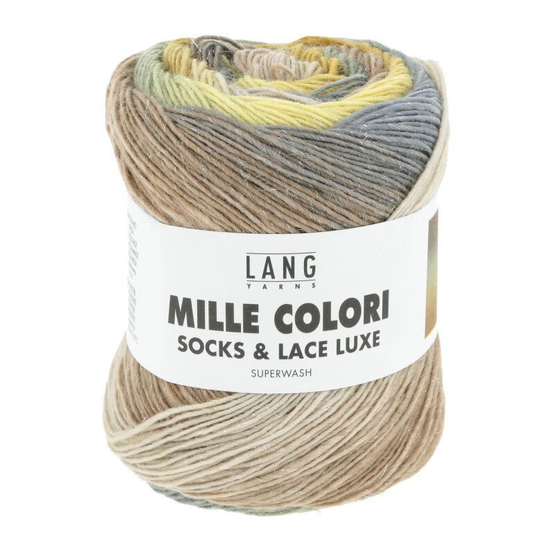 Lang Yarns - Mille Colori betyder tusind farver. Og her er der tale om et sandt farvevæld, hvor hvert nøgle er unikt. Mille Colori Socks & Lace er perfekt til bluser, hvor du ønsker et spændende farveskifte, samt alle slags tilbehør: huer, halsedisser og sjaler.