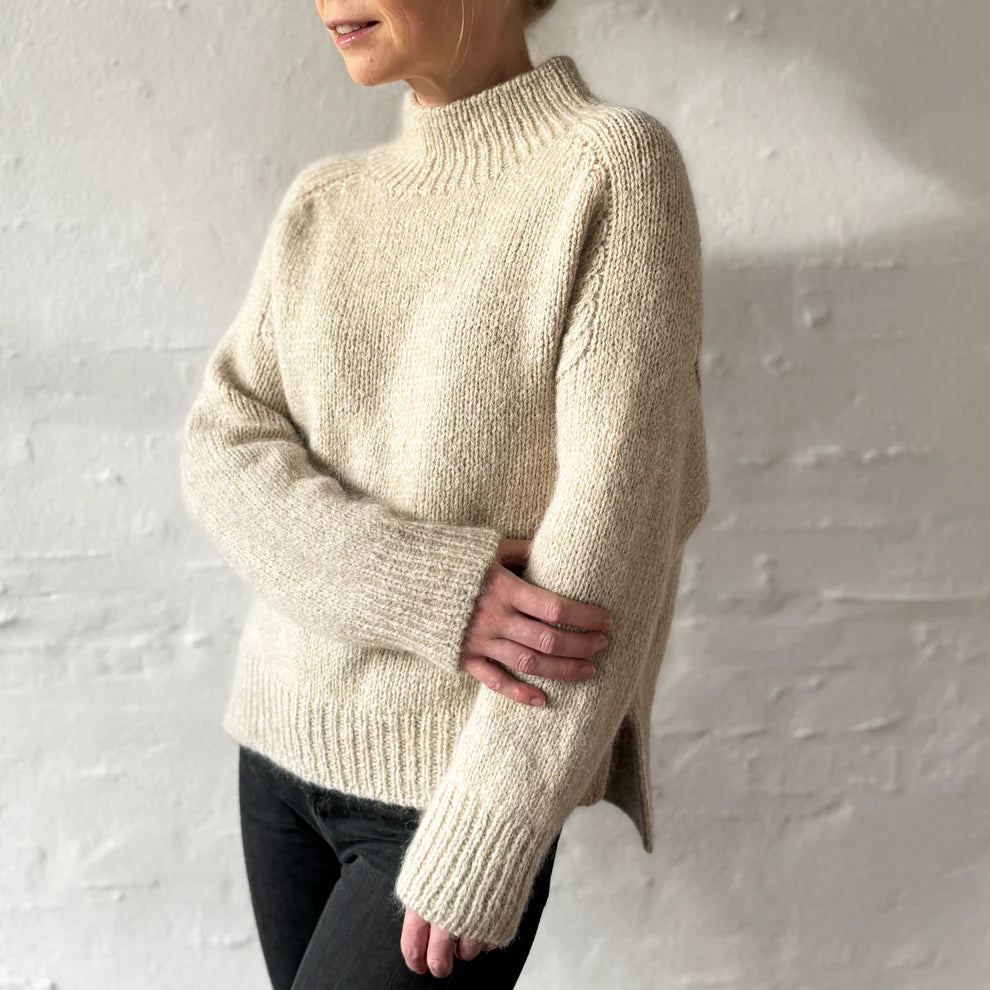 Garnpakke til Arches Sweater af Odd Row, med originalgarnet Alpaca3 og Silk Mohair fra Isager.