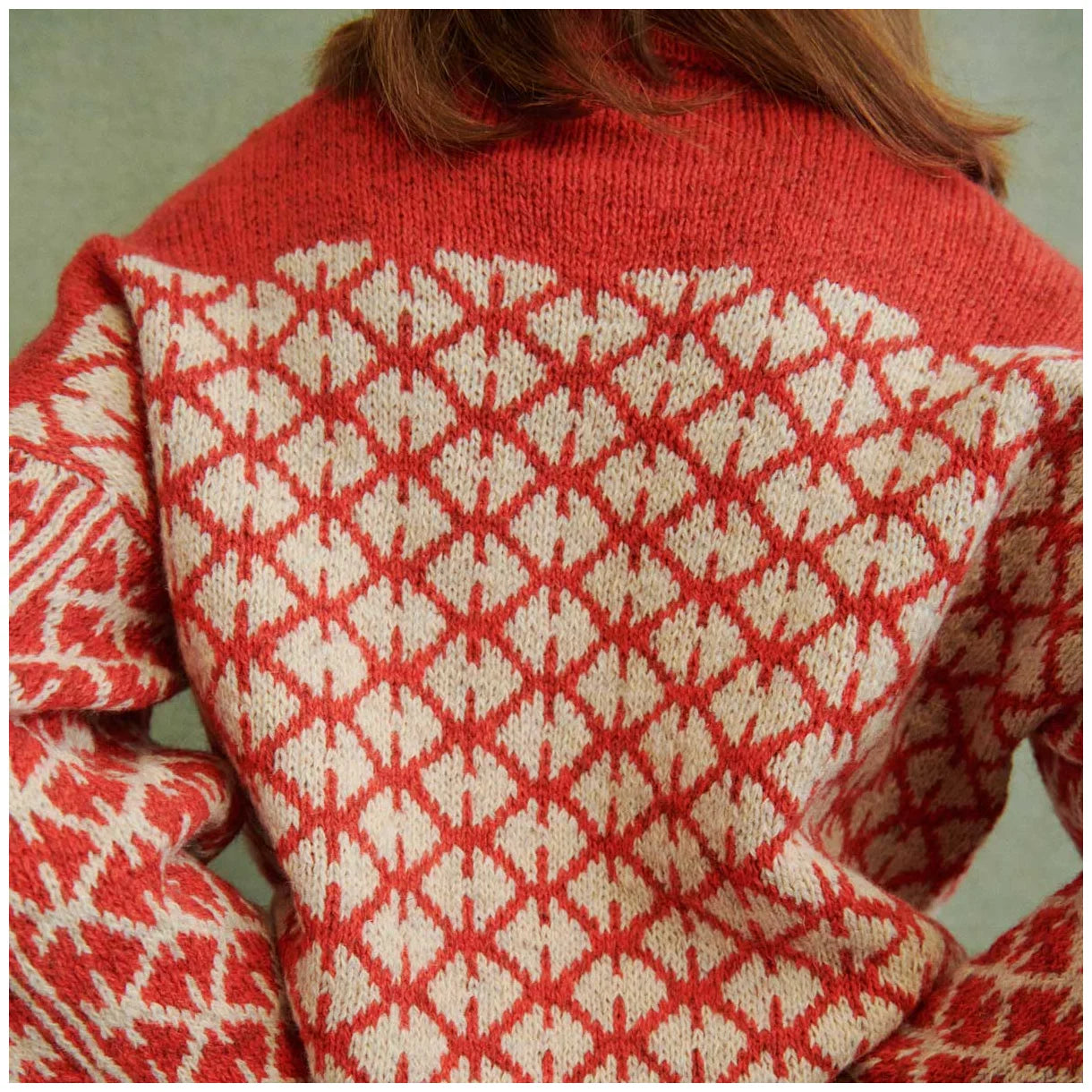 Strikkekit til Aase Sweater - Isager Archives kollektion