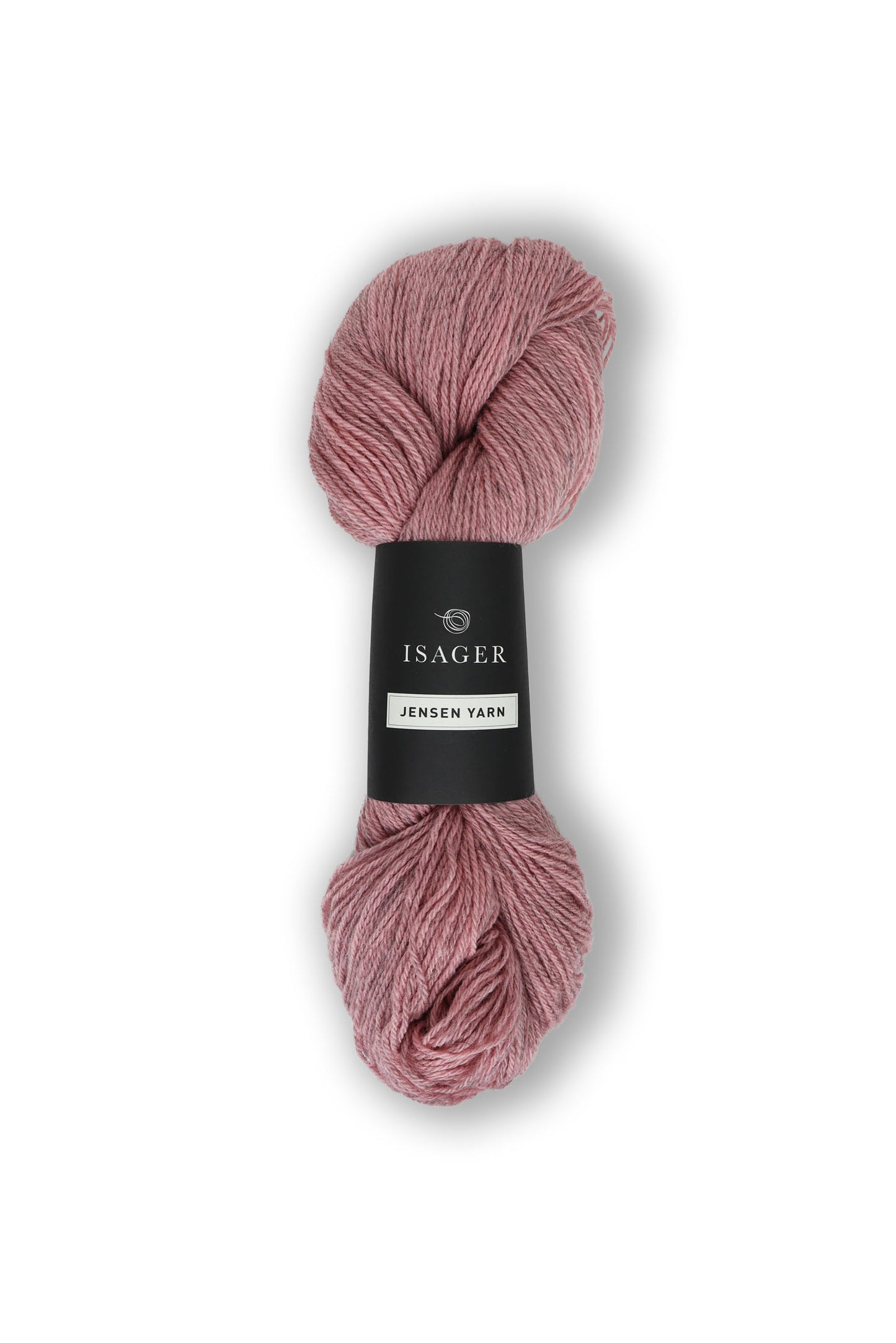 Jensen Yarn fra Isager er et lækkert uldgarn til en pind 4-5 mm, strikkefasthed ca. 20 m. Eller ca. 16 m strikket sammen med en silk mohair.