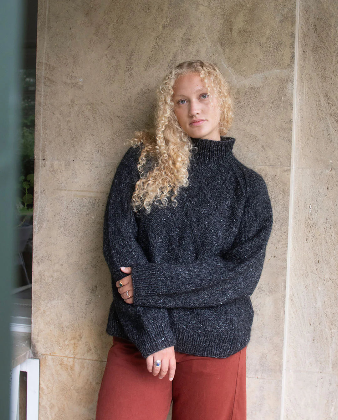 Strikkekit til Fyn Sweater fra Kit Couture - køb strikkekittet hos Knit Garden