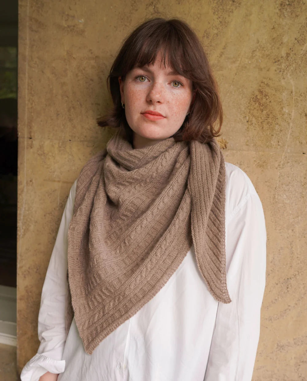 Sandoy Sjal strikkekit i cashmere fra Kit Couture - køb det hos Knit Garden