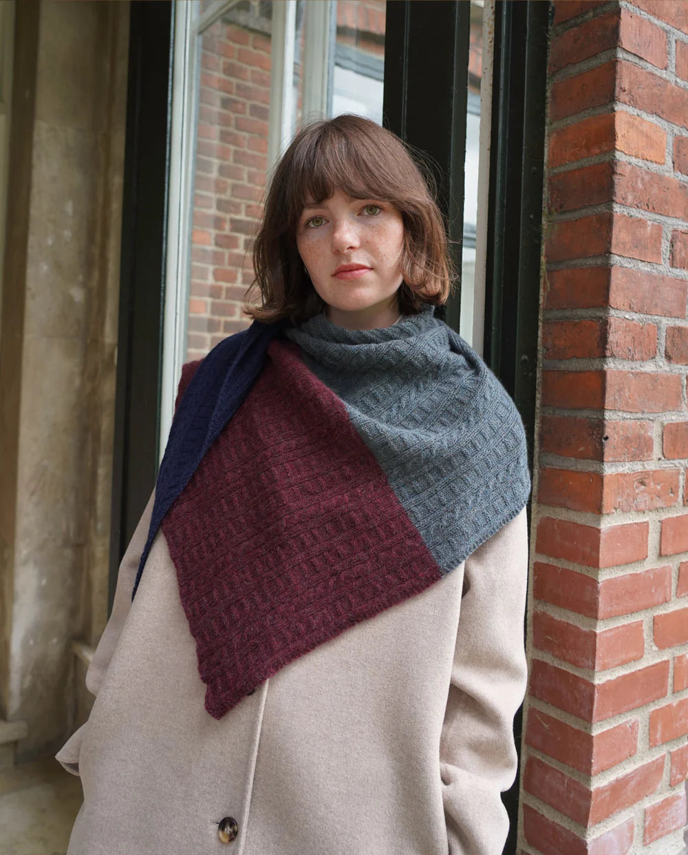 Sandoy Sjal strikkekit i cashmere fra Kit Couture - køb det hos Knit Garden