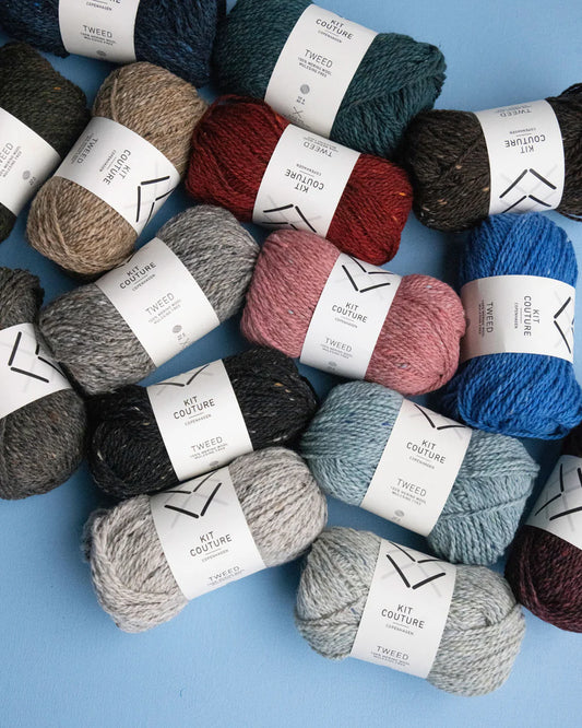 Tweed Garn fra Kit Couture er et sprødt og blødt merino uldgarn fra Kit Couture