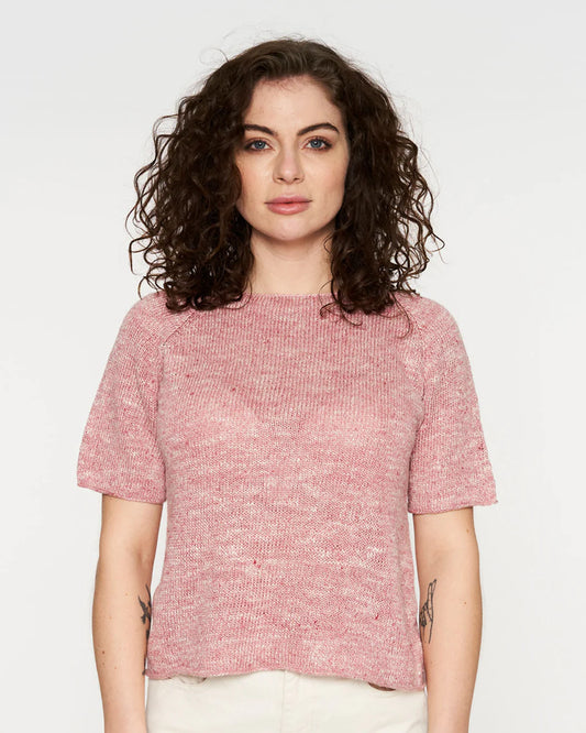 Strikkekit til Selaö t-shirt fra Kit Couture i rød