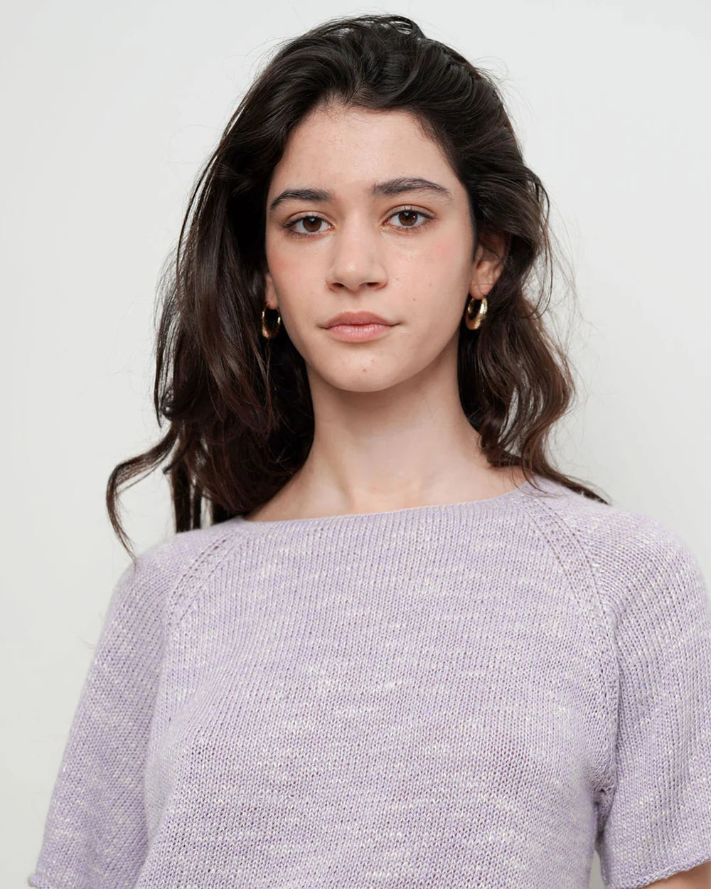 Strikkekit til Selaö t-shirt fra Kit Couture i lyslilla