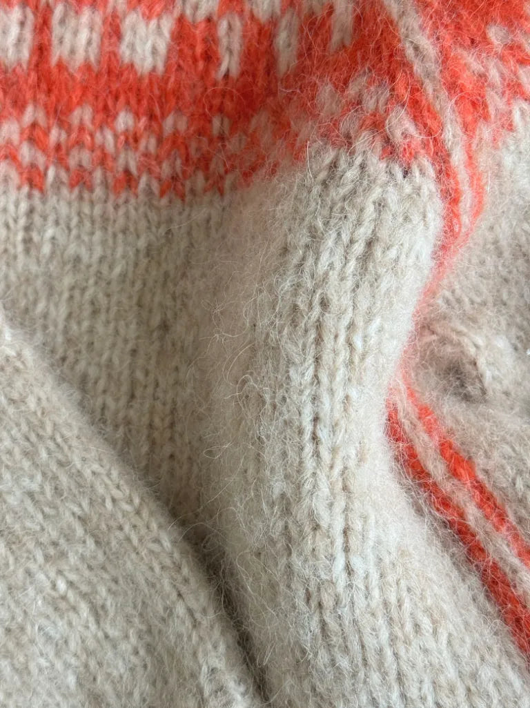 Garnpakke til Joha Loop Sweater af Other Loops