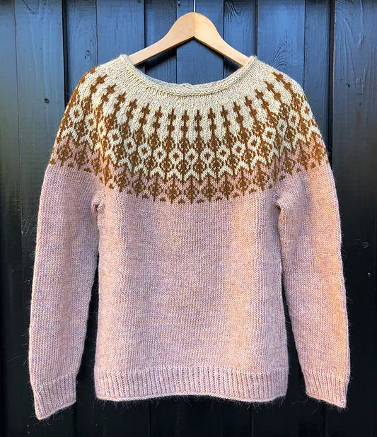 Maj Sweater fra Hanne Rimmen - strikkekit i Lamauld (originalgarn)