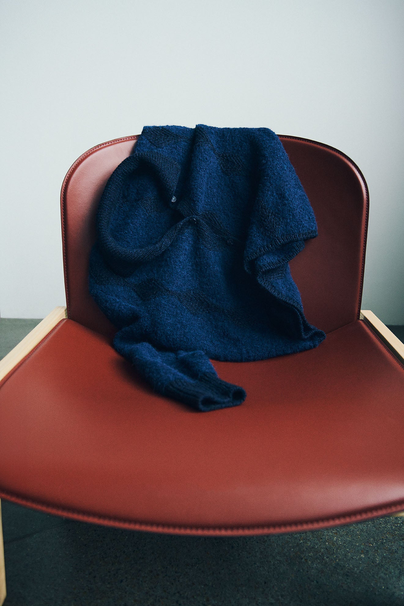 Strikkekit til Otti Cardigan af Helga Isager - The 1919 Collection