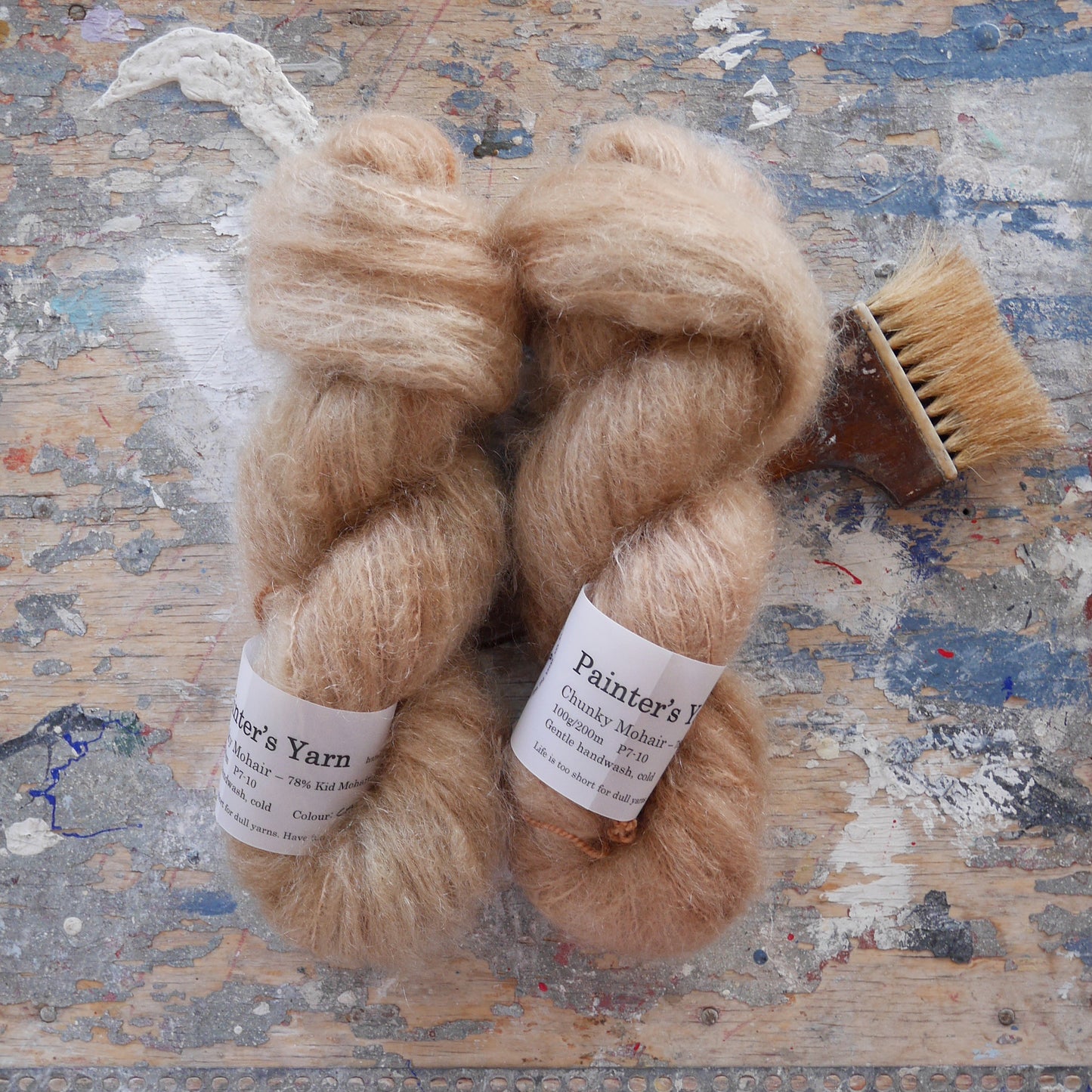 Håndfarvet Chunky Mohair fra Painter's Yarn i farven Camel