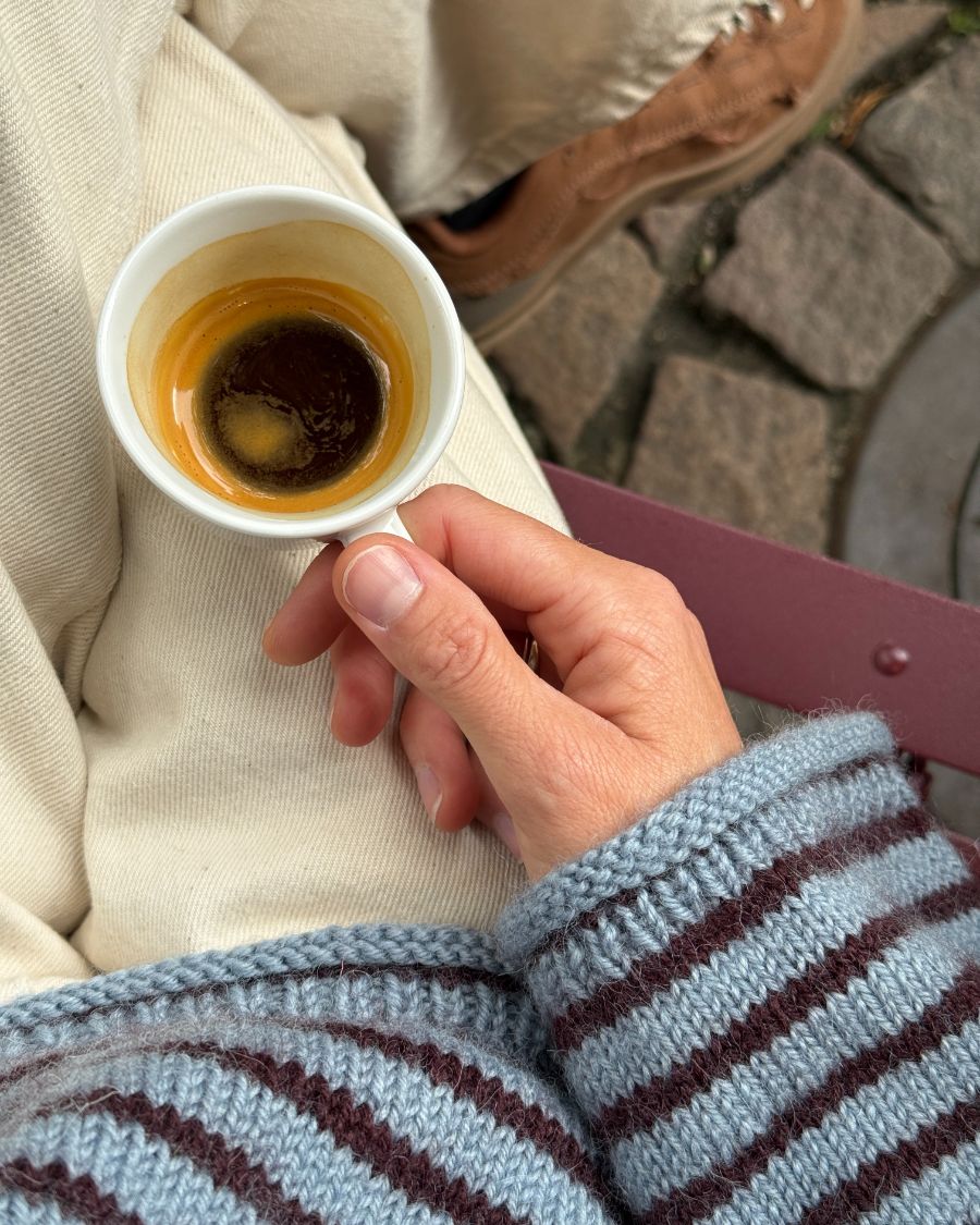 Strikkekit til Frankie Sweater af PetiteKnit
