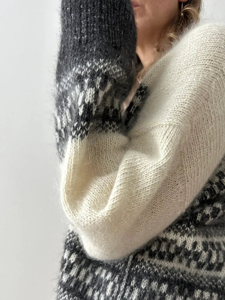 Garnpakke til Johanne Loop Sweater af Other Loops - Isager Archives kollektion