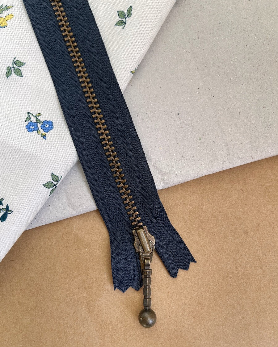 Lynlås 28 cm stor Juno og Florence Bag