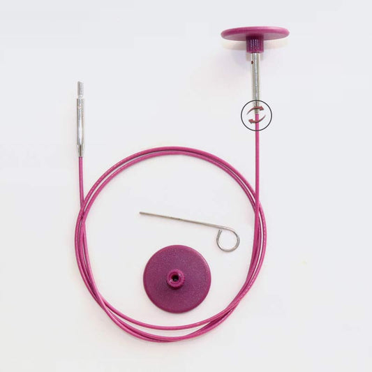 Tyndere memory free swivel kabler til at skrue på udskiftelige pindespidser fra Knit Pro. Kablet drejer 360 grader.