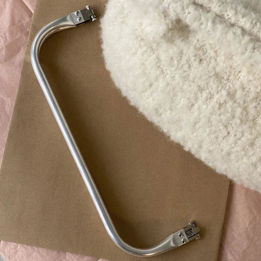 Frame til stor Cleo & Teddy Clutch fra PetiteKnit