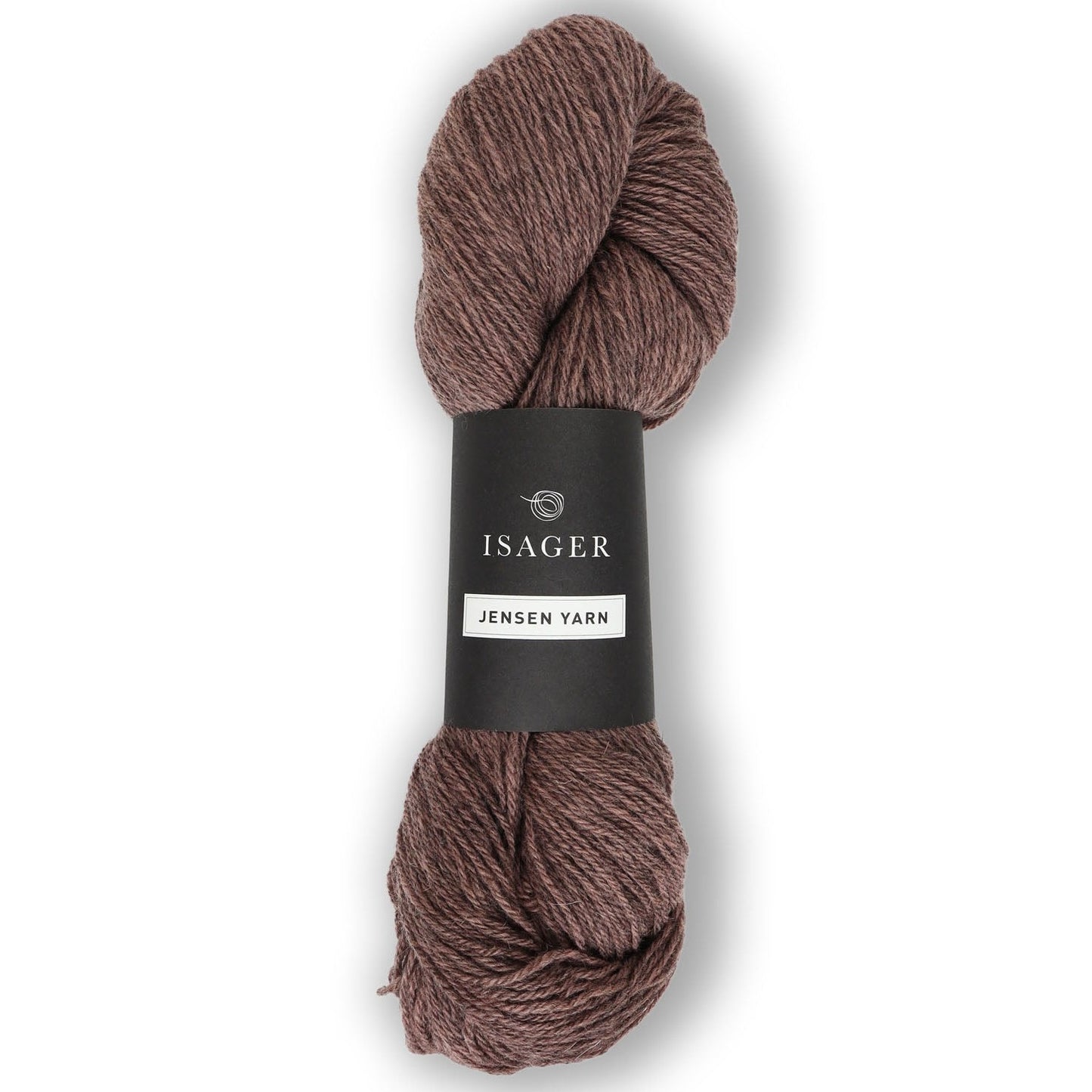 Jensen Yarn fra Isager er et lækkert uldgarn til en pind 4-5 mm, strikkefasthed ca. 20 m. Eller ca. 16 m strikket sammen med en silk mohair.