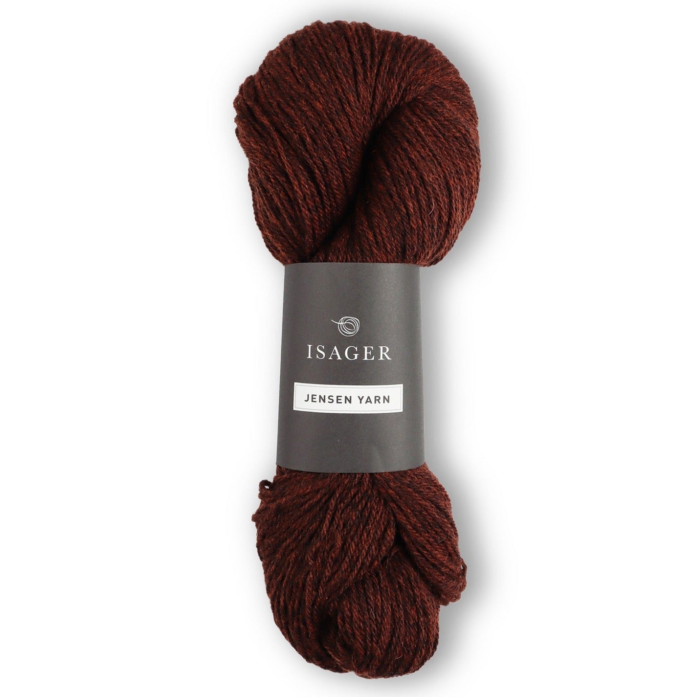 Jensen Yarn fra Isager er et lækkert uldgarn til en pind 4-5 mm, strikkefasthed ca. 20 m. Eller ca. 16 m strikket sammen med en silk mohair.