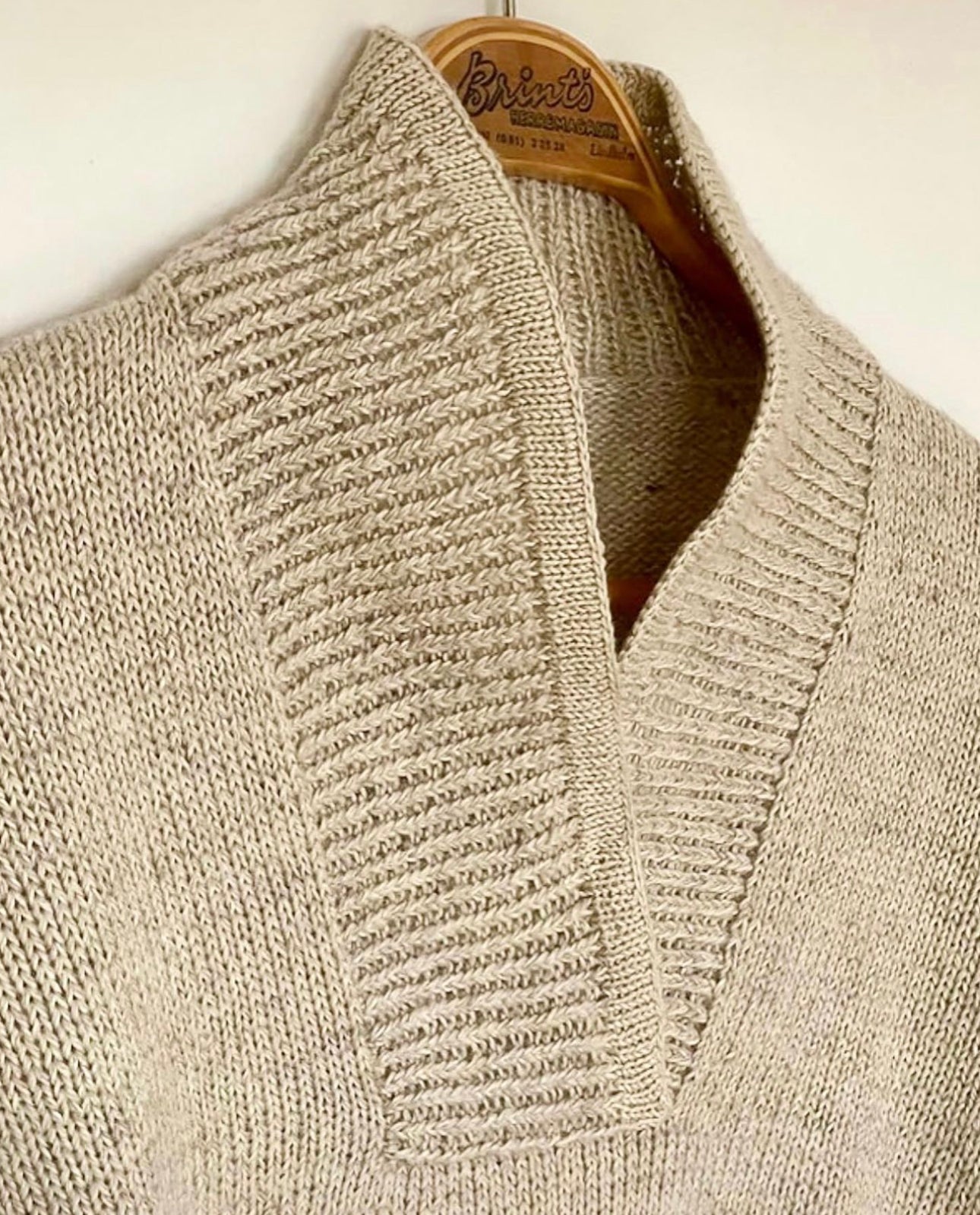 Strikkekit til Dune Pullover af Hanne Rimmen for Isager - Isager Breeze kollektion