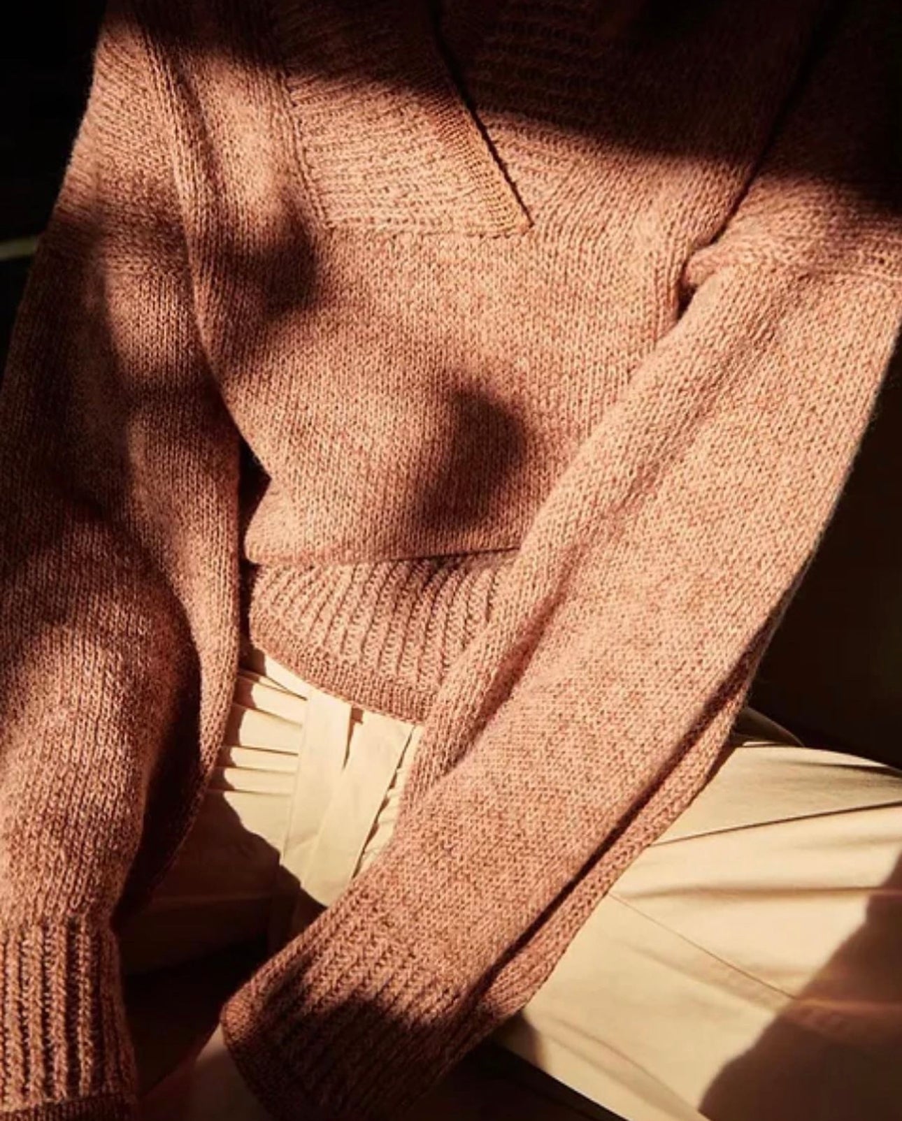 Strikkekit til Dune Pullover af Hanne Rimmen for Isager - Isager Breeze kollektion