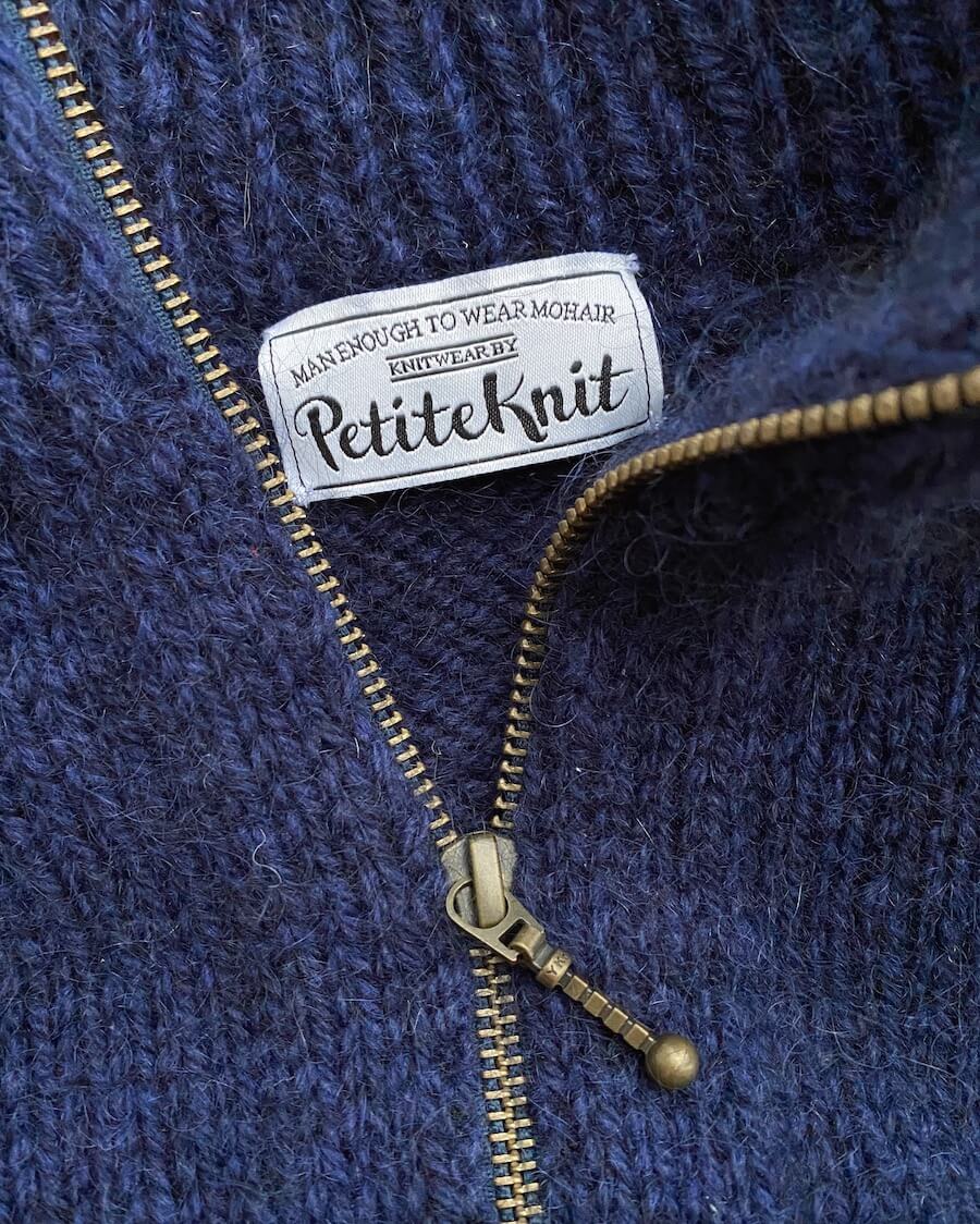 Petiteknit label til at sy på dit strik