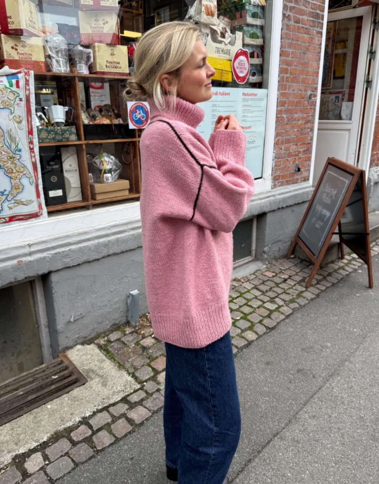 Kommer snart: Linea Sweater