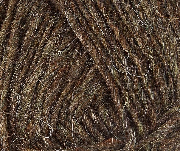 Lettlopi - islandsk uld fra istex hos KnitGarden til strikkede islandske sweatre