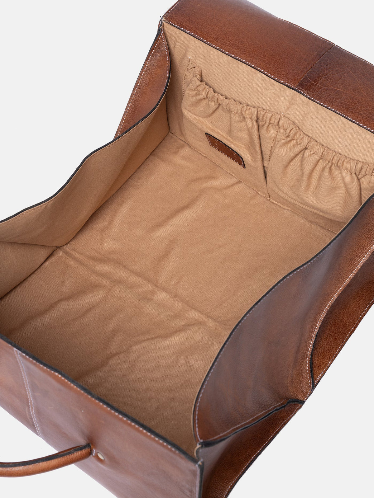 Project 115 projekttaske til dit garn og strikkeprojekt i walnut.
