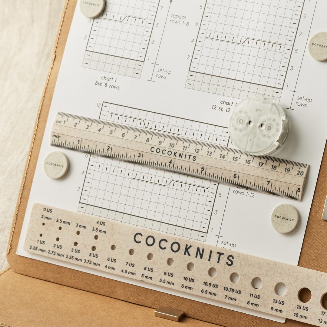 Ruler & Gauge til Maker's Board Kit - opskriftholder - fra CocoKnits