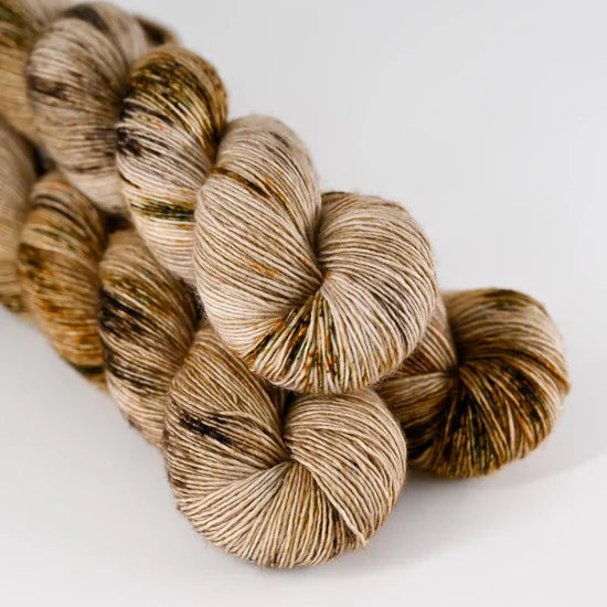 Håndfarvet garn Merino Singles fra Sysleriget farve Chocolate Chip