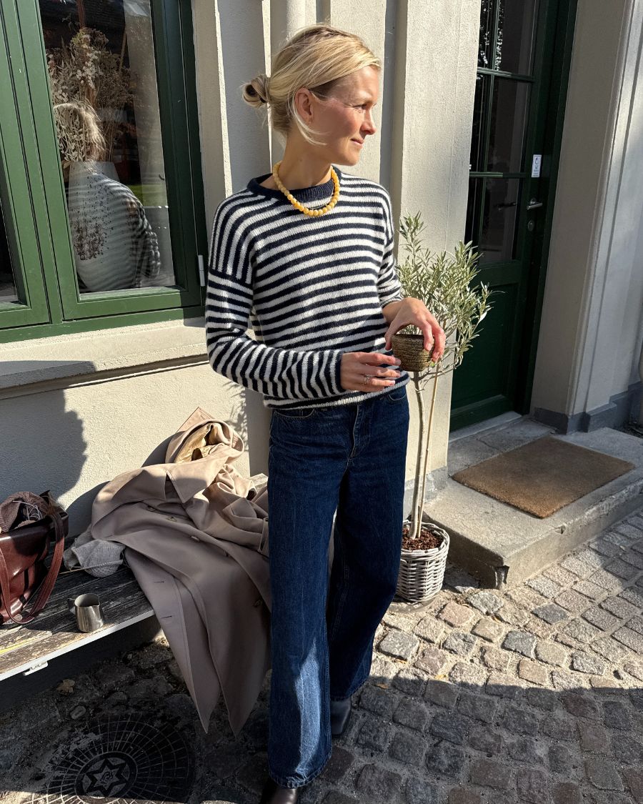 Strikkekit til Olga Blouse af PetiteKnit i cashmere garn