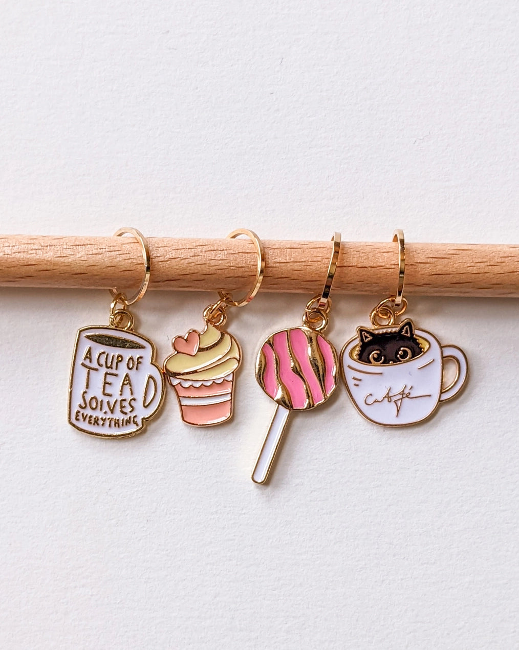 Maskemarkører med te pause til dit strikketøj fra Hello Kim